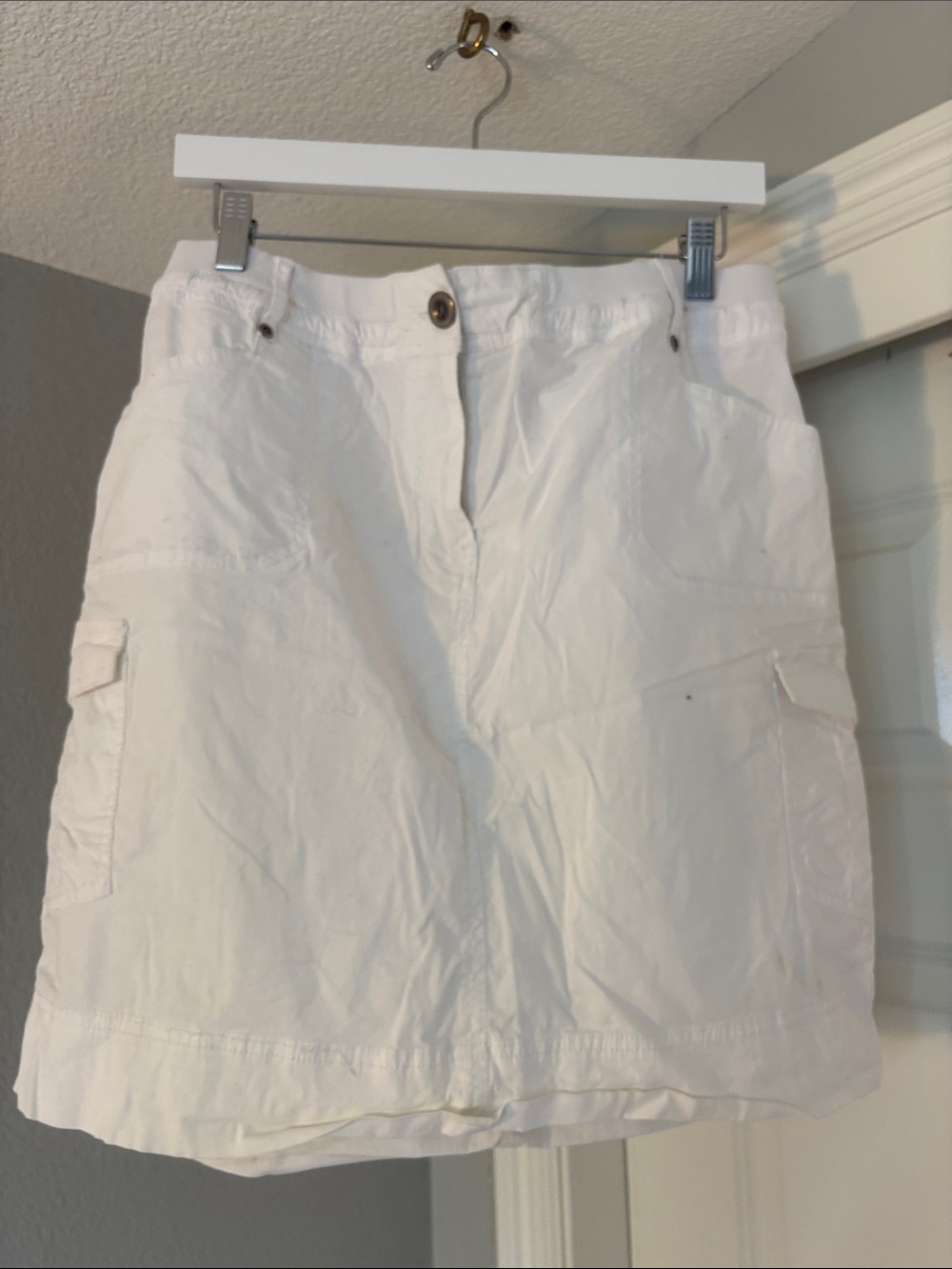 Chico's White Cargo Mini Skirt with Side Pockets